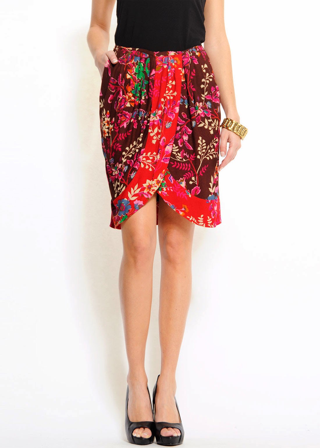 Modas para faldas Compra en Floryday económicos Faldas para mujeres a la moda. Floryday ofrece lo último en colecciones de Faldas para mujeres a la moda para cada ocasión.